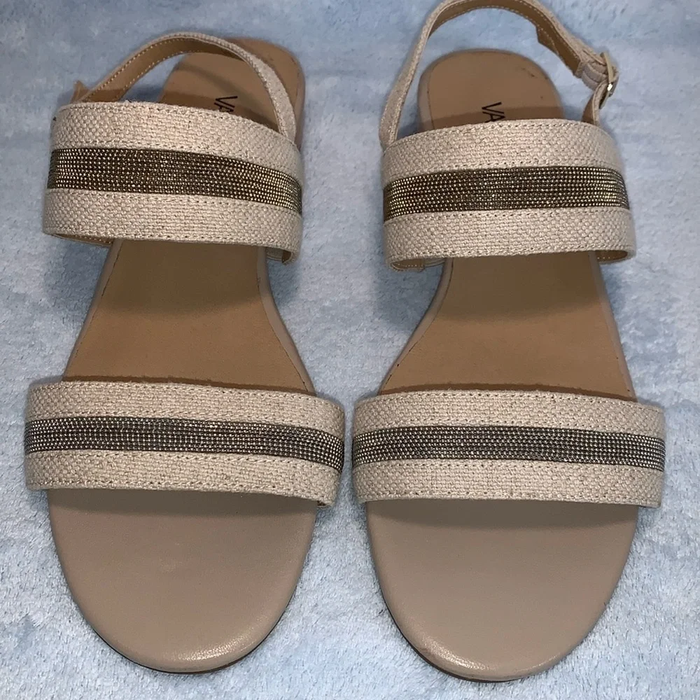 Vaneli women’s sandals